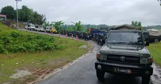 সেনাবাহিনীর সহায়তায় গন্তব্যে ফিরেছে সাজেকে আটকা ৩১১ পর্যটক